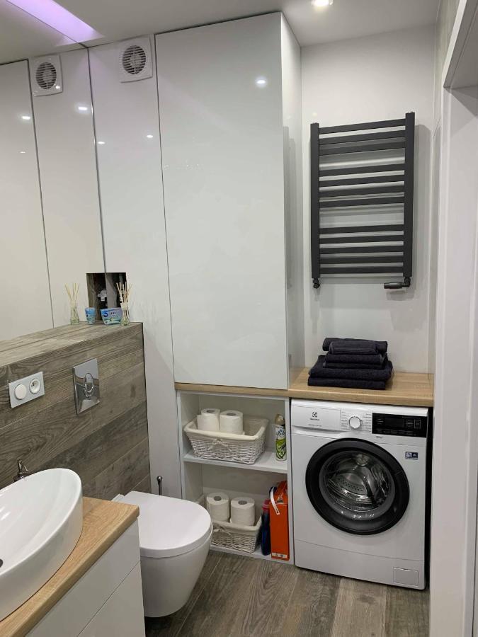 Prestige Line Apartament Legnica Luaran gambar