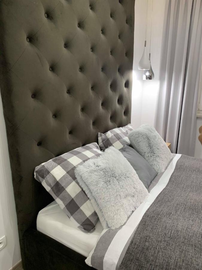 Prestige Line Apartament Legnica Luaran gambar