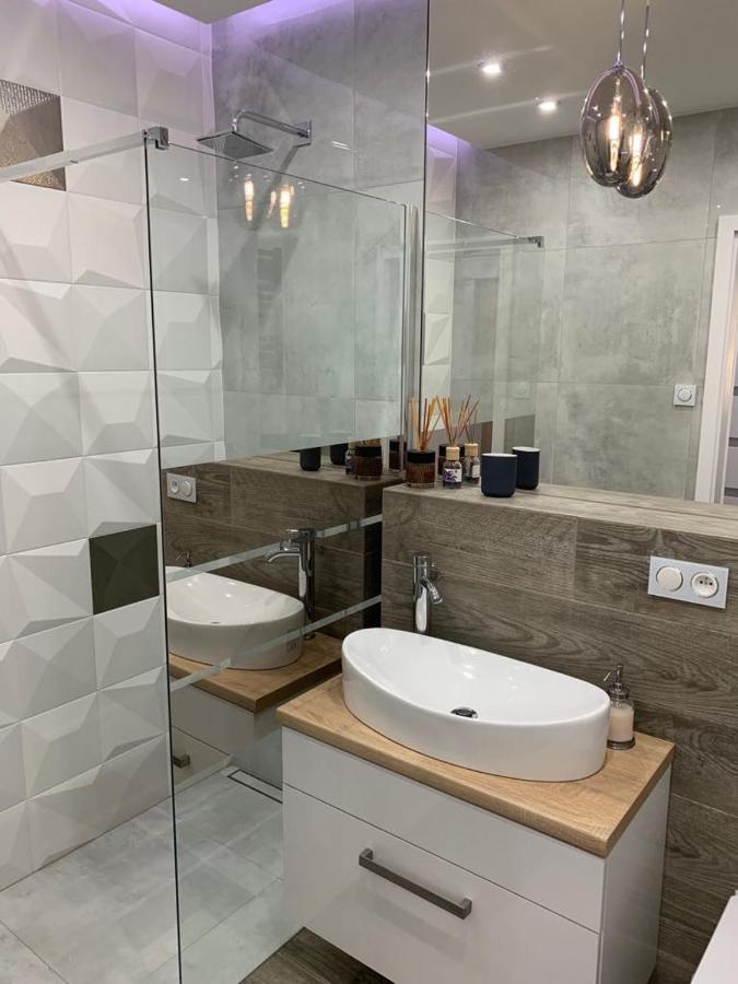 Prestige Line Apartament Legnica Luaran gambar